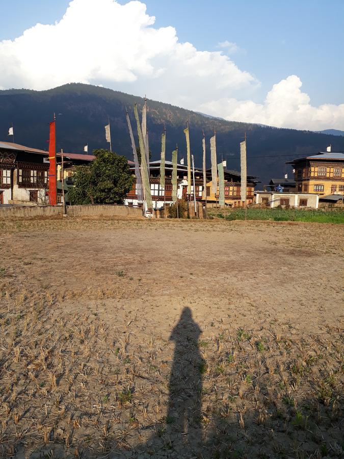 Chimi Lhakhang Village Homestay Пунакха Экстерьер фото